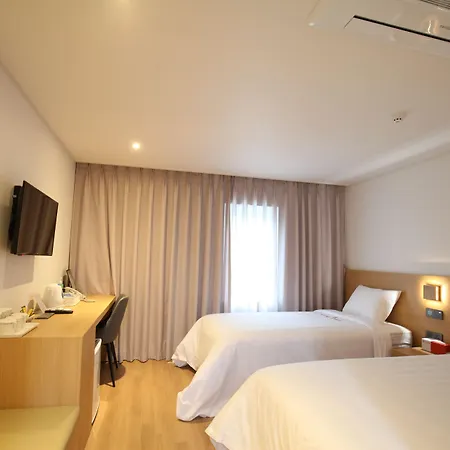 Angel Hotel