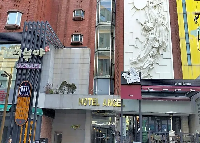 Angel Hotel 3*