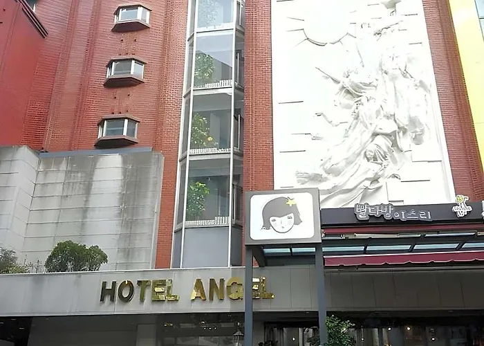 Angel Hotel